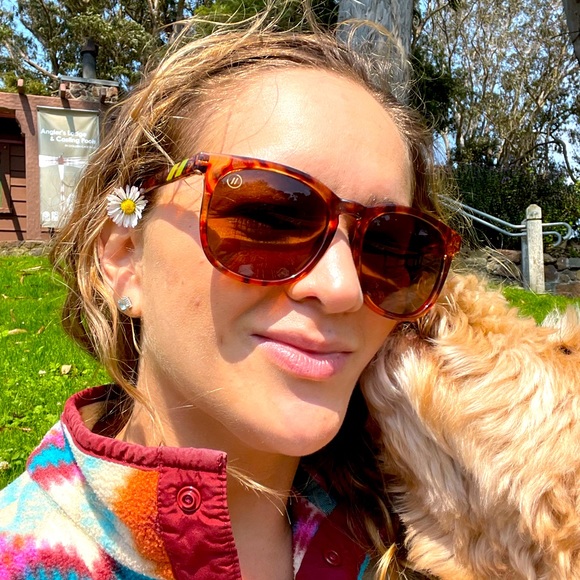 Meet your Posher, Valerie - Picture 1 of 1